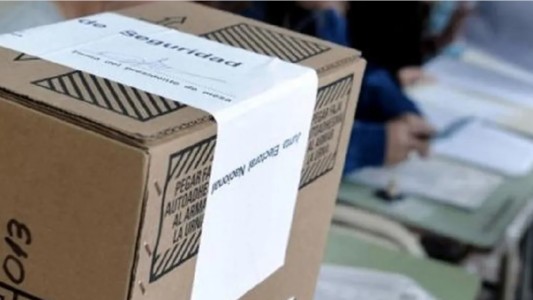 Llegó temprano a votar, le dijeron que debía ser presidente de mesa y huyó corriendo