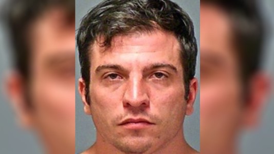 Un hombre metió a su pequeña hija en el secarropa: la salvó la mamá en el último segundo