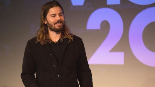 Un empresario se bajó el sueldo para repartirlo entre sus empleados y su decisión fue un éxito