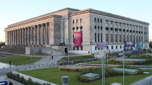 Competencia Federal de Arbitraje Ambiental: 11 universidades argentinas participan en juegos de rol para resolver conflictos