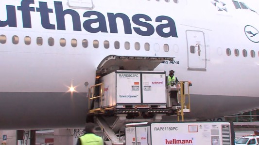 Llegaron más de un millón 300 mil dosis de vacunas Sinopharm