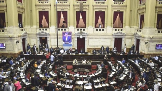 Con el levantamiento de las restricciones, el Congreso acelera la vuelta a la presencialidad