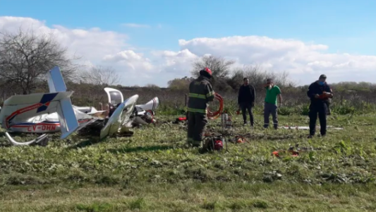 Cayó una avioneta en Berazategui: murieron el instructor y su alumno