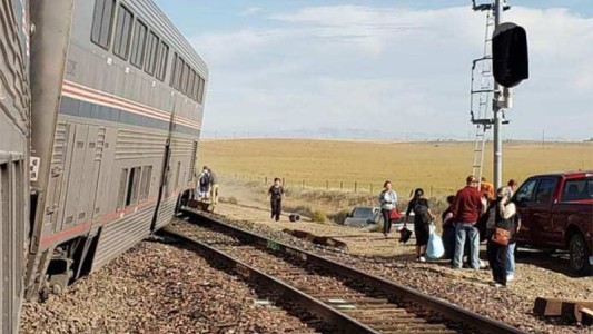Estados Unidos: al menos tres muertos tras descarrilar tren en Montana