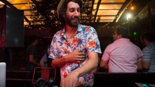 Asesinaron a un DJ de Mar del Plata: dos motochorros lo interceptaron a la salida de un bar