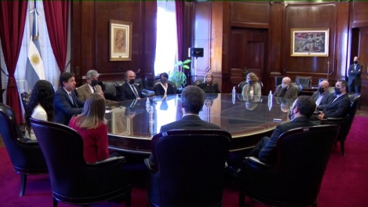 Investigadores podrán utilizar tarjeta prepaga exenta de impuestos para compra de insumos