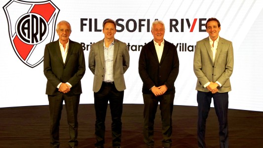 Brito presentó su candidatura a presidente de River por el oficialismo
