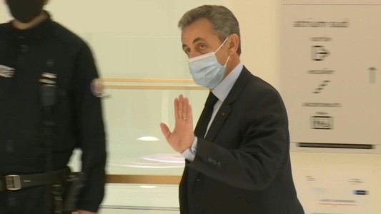 El expresidente Sarkozy condenado a un año de cárcel por financiación ilegal de campaña