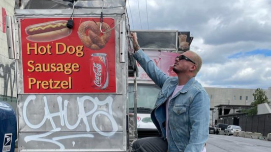 La irónica respuesta de J Balvin a Residente tras comprar su música "con un carrito de hot dogs"