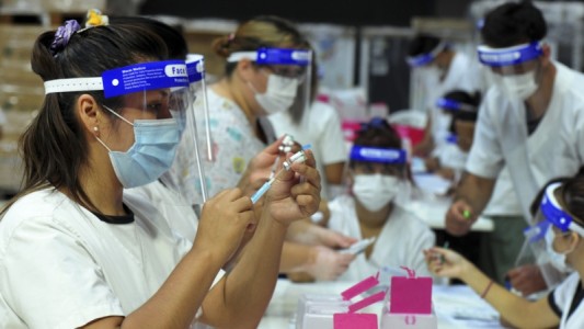 Más de 300 mil niños bonaerenses inscriptos para recibir la vacuna contra el coronavirus