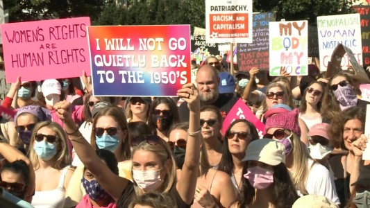 Masivas protestas por el derecho al aborto en EEUU