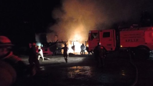 El Gobierno de Río Negro denunciará por terrorismo a los mapuches que atacaron un depósito de Vialidad