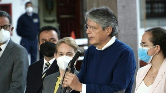 El presidente de Ecuador se defiende de la información de Papeles de Pandora