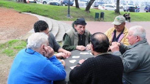 Se presentó un proyecto de ley para recomponer el haber a los pensionados de las ex AFJP