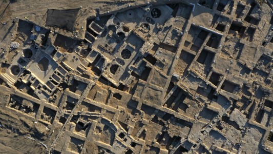 Fotos: descubren un gigantesco sitio de producción de vino de 1.500 años