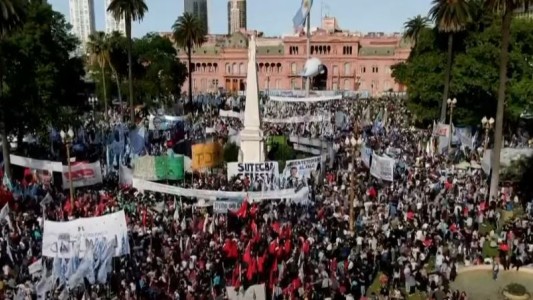 Día de la Lealtad: el peronismo lo celebra con movilizaciones a plazas de todo el país