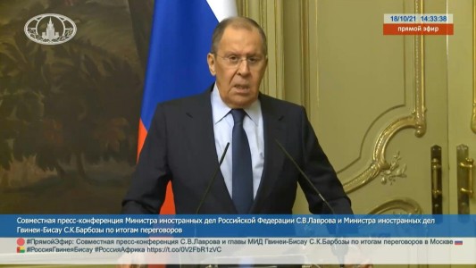 Rusia corta los vínculos con la OTAN