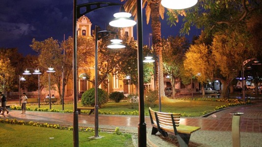 Un adolescente de 16 años fue brutalmente atacado por una patota de rugbiers