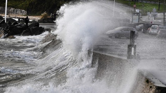 Francia: la tormenta Aurora dejó 250.000 hogares sin electricidad