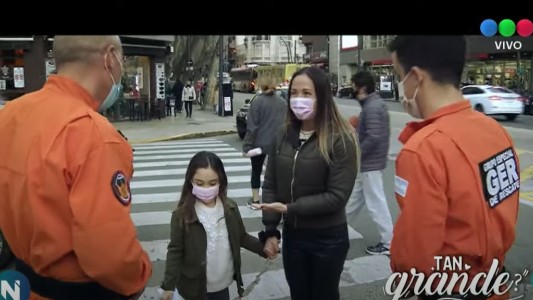 ¿Cómo se agradece un favor tan grande? Se reencuentra con los bomberos que salvaron a su hija