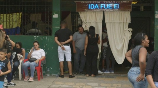 Despiden al atleta Álex Quiñónez que fue asesinado en Ecuador