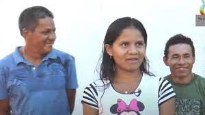 La mujer que vive con su marido y su amante en la misma casa