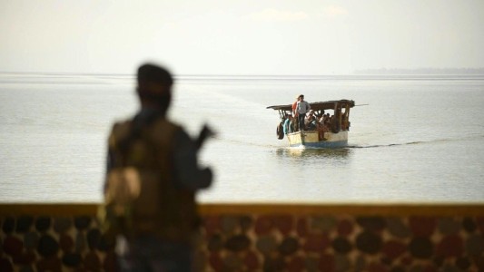 Indígenas contra una minera que contamina el agua del pueblo