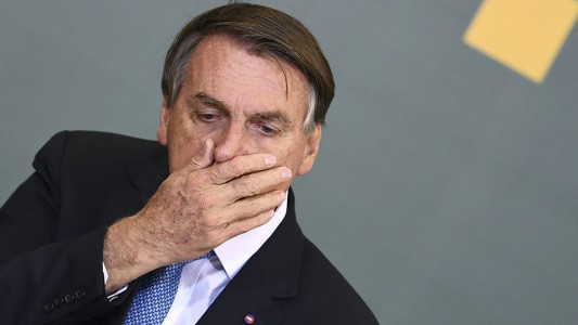 Jair Bolsonaro calificó de "payasada" la acusación de crímenes contra la humanidad por su gestión de la pandemia del coronavirus