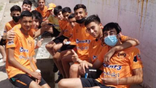 Hablaron los pibes que se golpearon la cabeza saliendo a la cancha: "Salí concentrado en el partido"