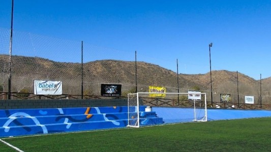 Villa Carlos Paz: murió un jugador de fútbol amateur mientras disputaba un partido