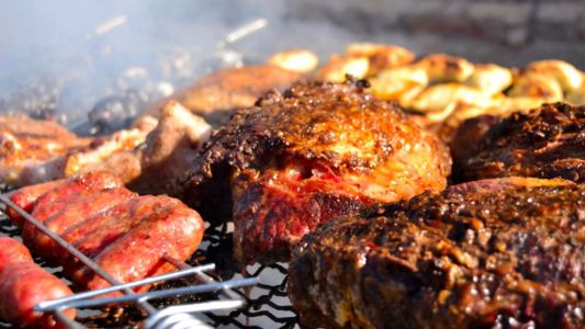 Así son los hábitos y preferencias de los argentinos a la hora de comer afuera