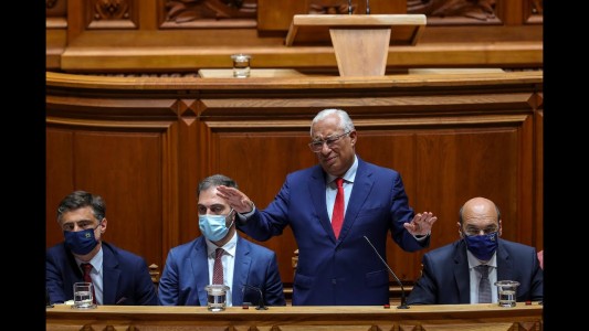 Cae el Gobierno de Portugal y el presidente convocará a elecciones anticipadas