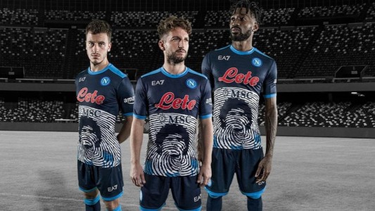 Nápoli usará una camiseta especial en honor a Maradona