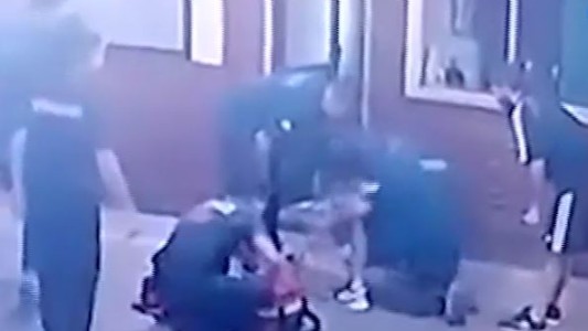 Video: Bomberos salvaron a una beba de 3 semanas de vida que no respiraba