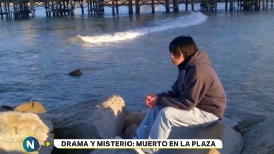 Qué reveló la autopsia al cuerpo del joven que apareció muerto en una plaza