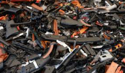 Santa Fe: El Ministerio Público de la Acusación inició la destrucción de 5 mil armas de fuego y 8 mil municiones