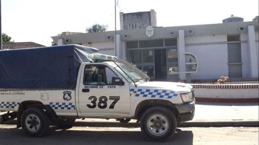 Paramédicos asistieron a una mujer y hallaron muerto a un bebé de 37 semanas de gestación: según la autopsia, fue apuñalado