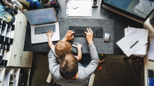 Portugal prohíbe los mensaje de los jefe a sus empleados fuera del horario laboral