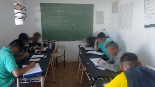 Docentes que dan clases a presos: "Tener un conocimiento los hace libres"