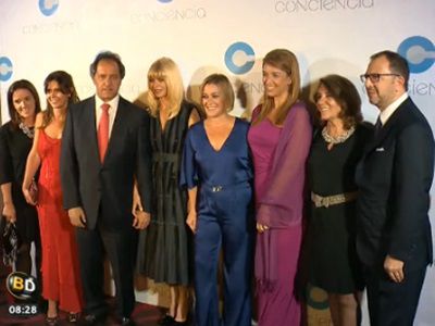 Precandidatos convocados a la cena de Conciencia