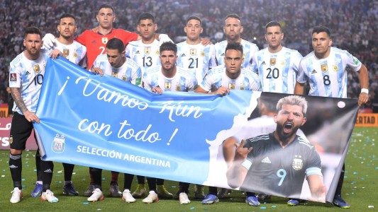 Los jugadores de la Selección argentina le dedicaron un mensaje al Kun Agüero antes del clásico con Brasil