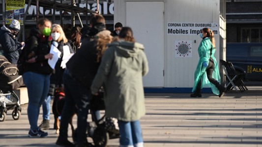 Alemania: nuevo récord de casi 53.000 casos de coronavirus en un día