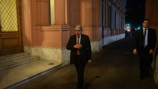 Según Aníbal Fernández, seguirán las cadenas nacionales aunque "hagan 740 mil denuncias"