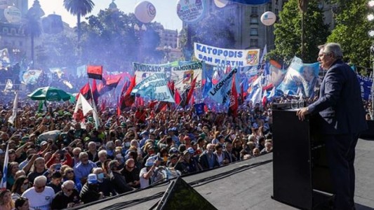 Alberto Fernández en el Día de la Militancia: "No nos han vencido"