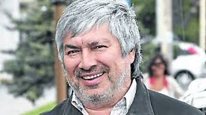 Sobreseyeron a Lázaro Báez y Néstor Kirchner en una causa por sobreprecios en Santa Cruz