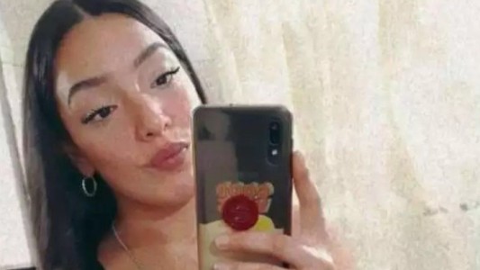 Una chica chocó en moto con un conductor alcoholizado y ahora lucha por su vida: está en terapia intensiva