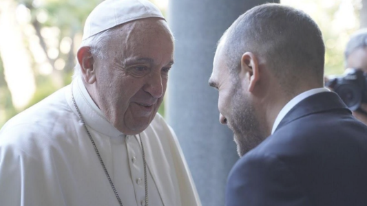 El papa Francisco sumó a Guzmán a la Academia Pontificia de Ciencias Sociales