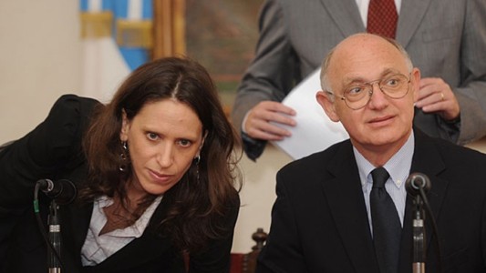 Cecilia Nahón dejó la embajada argentina en los EE.UU.