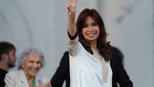 Cristina Kirchner: "Muy pronto muchos argentinos se van a dar cuenta que ellos también tenían subsidios"