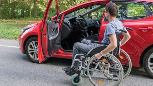 Comenzarán a fabricar en la Argentina autos adaptados para personas con discapacidad